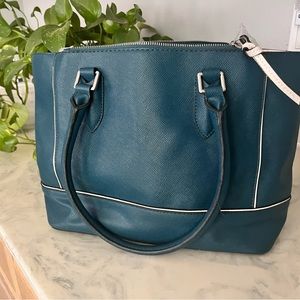 Adorable Teal & Cream shoulder purse